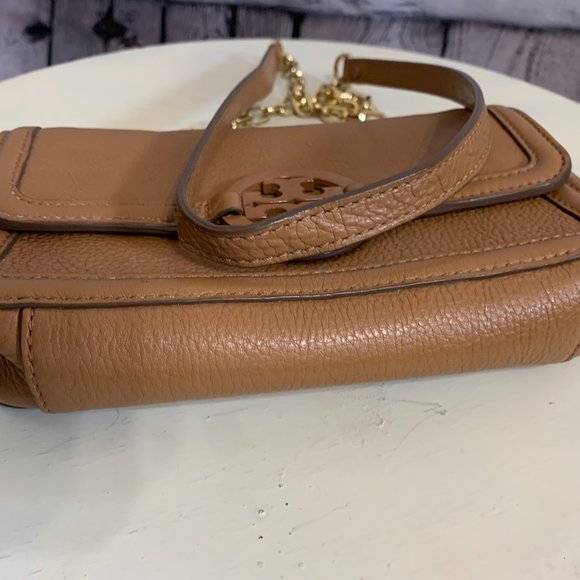 Tory Burch Crossbody w/ detachable strap - Picture 5 of 7
